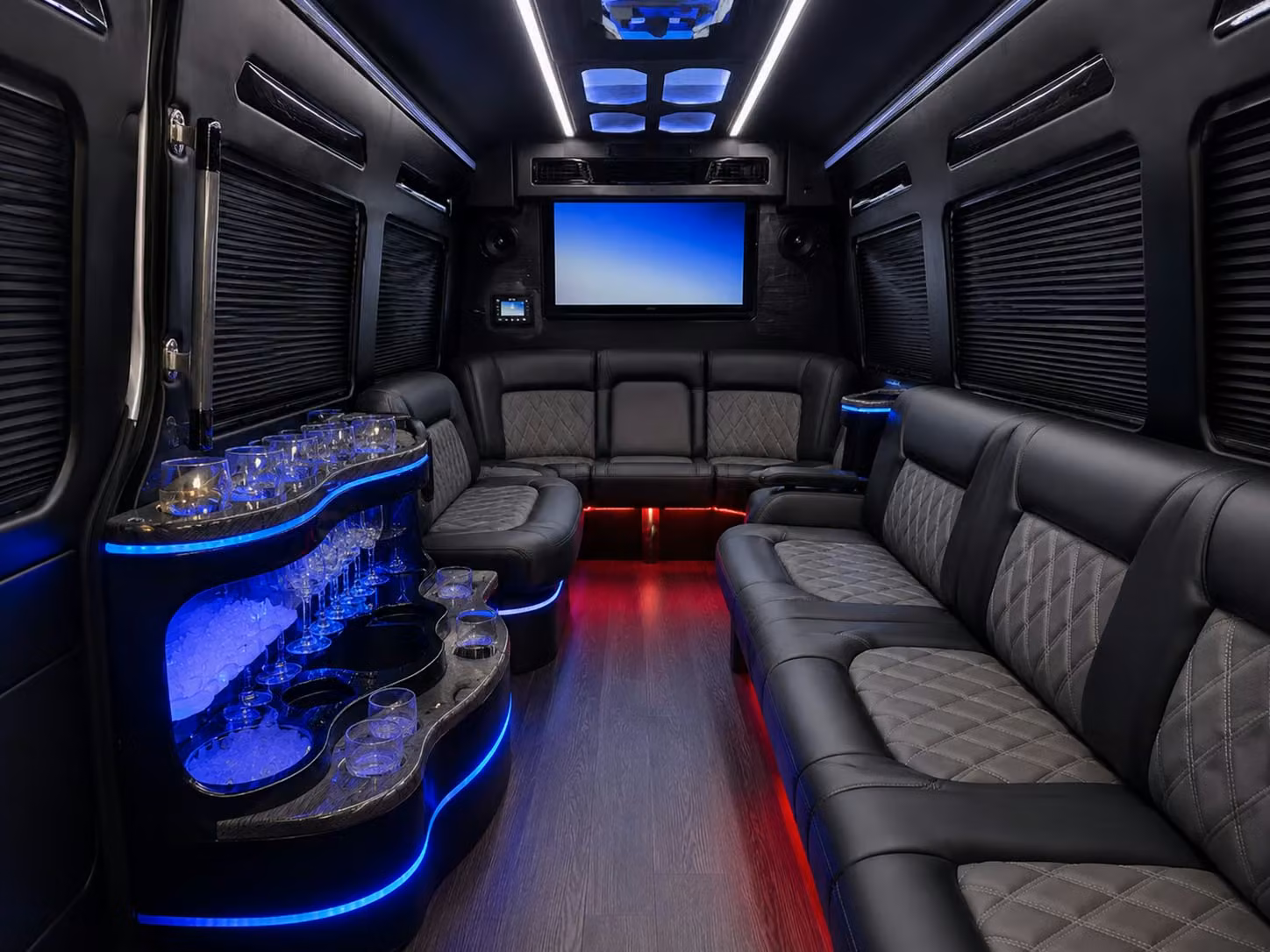 bus rental options for glendale trips