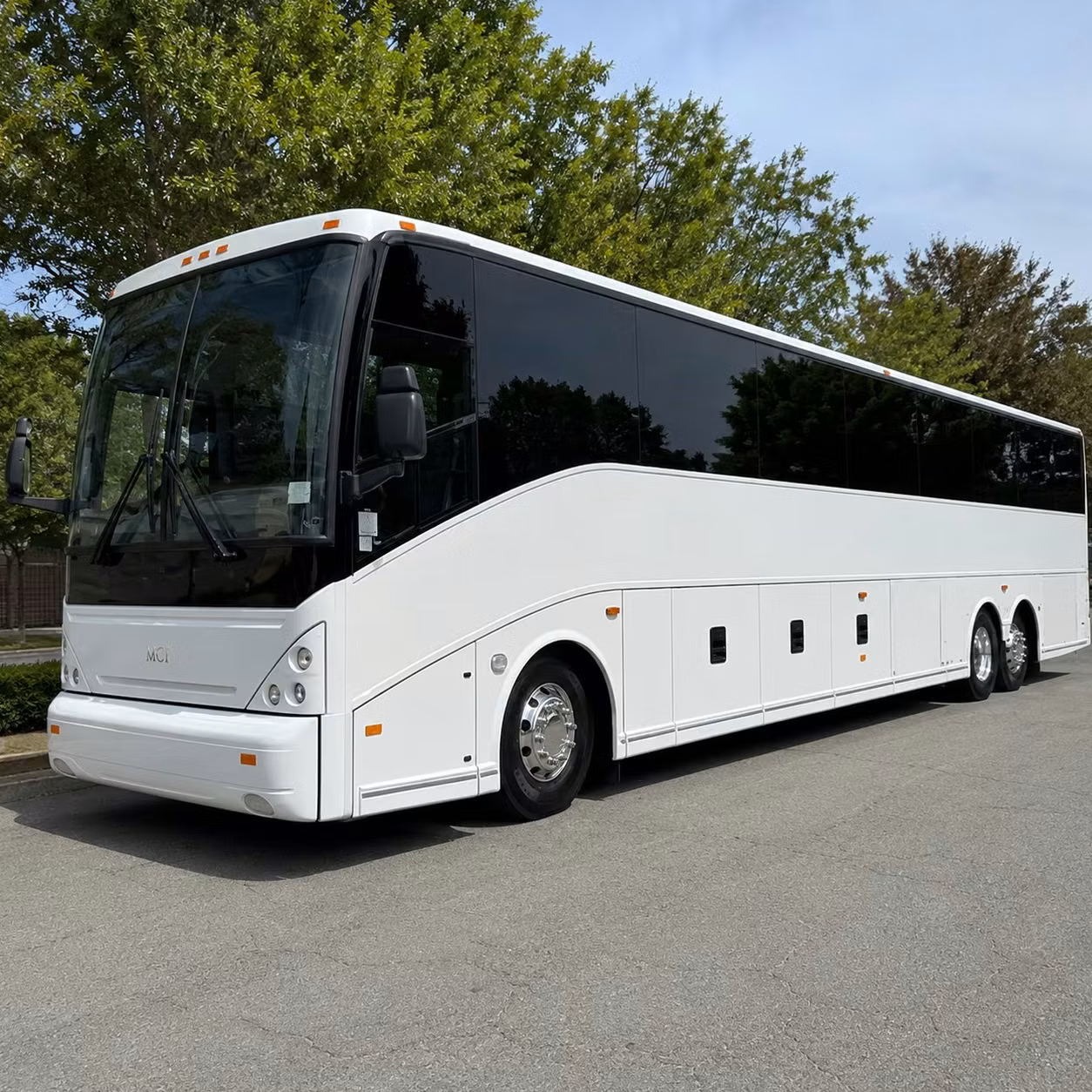 glendale employee shuttle services along the 5 134 and 2 freeway corridors